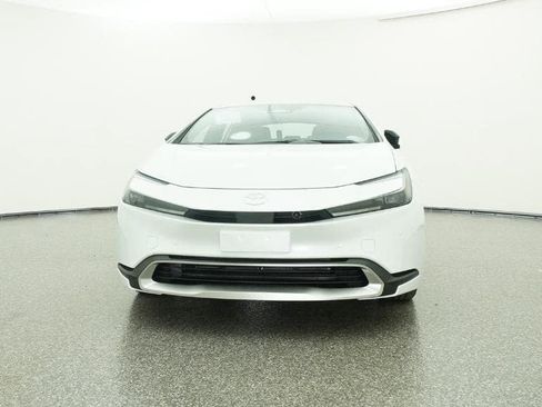 New 2026 Toyota Prius SE image 31