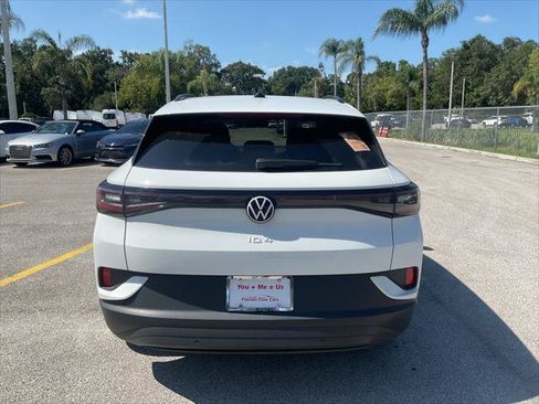 Used 2024 Volkswagen ID.4 2WD image 6