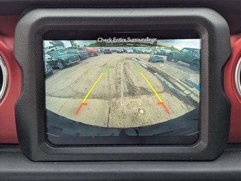 Used 2018 Jeep Wrangler Unlimited Rubicon AWD/4WD image 13