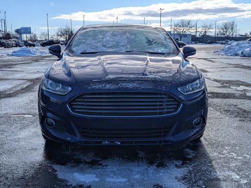 Used 2013 Ford Fusion SE image 4
