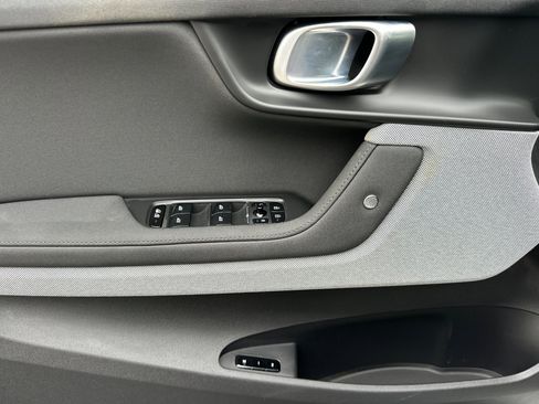 Used 2023 Polestar Polestar 2 FWD image 11