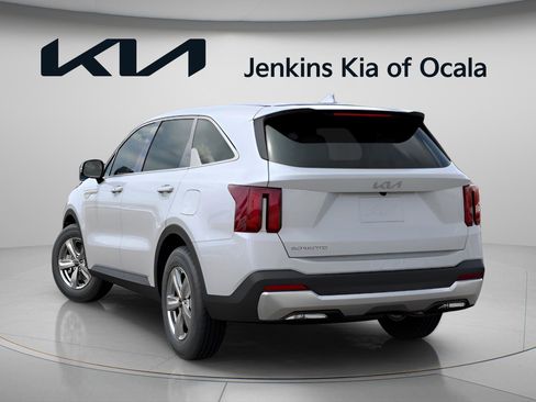 New 2026 Kia Sorento LX image 6