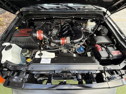 Used 2007 Toyota FJ Cruiser 4WD image 31