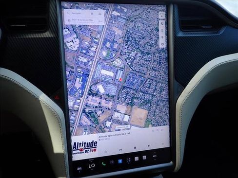 Used 2020 Tesla Model S Long Range AWD/4WD image 17