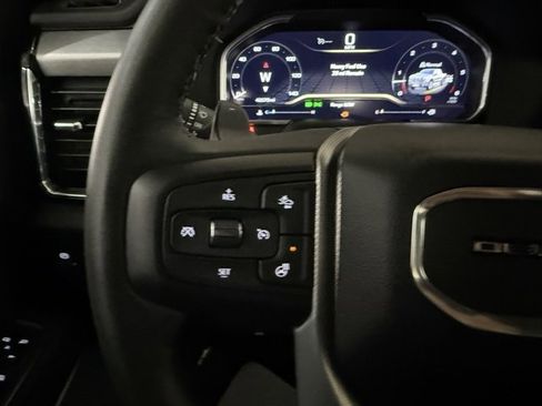 Used 2023 GMC Sierra 1500 Denali w/ Technology Package image 14