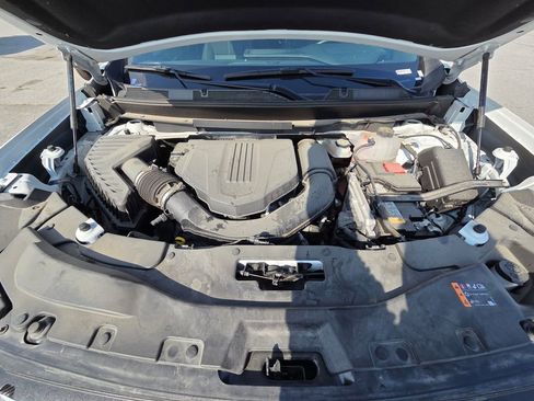 Used 2025 GMC Acadia Elevation image 33