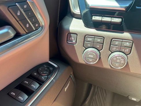 New 2026 Chevrolet Silverado 1500 LTZ w/ LTZ Premium Package AWD/4WD image 14