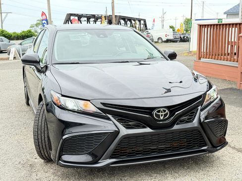 Used 2021 Toyota Camry SE image 75