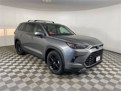 New 2026 Toyota Grand Highlander AWD image 8