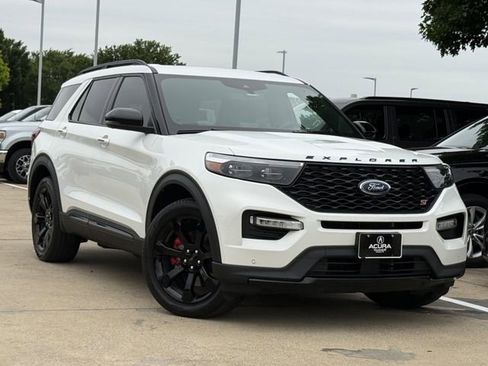 Used 2023 Ford Explorer ST w/ Equipment Group 401A AWD/4WD image 2