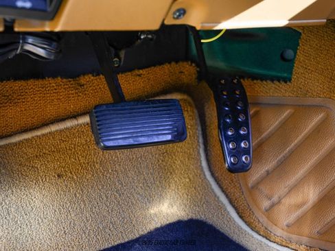 Used 1991 MAZDA MX-5 Miata Special Edition image 34