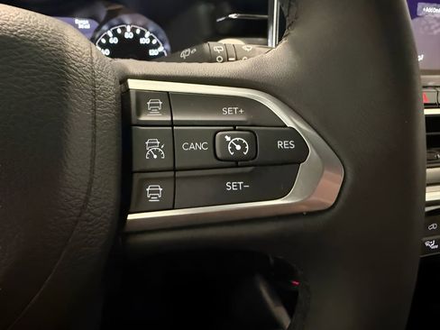 Used 2024 Jeep Compass Limited AWD/4WD image 19