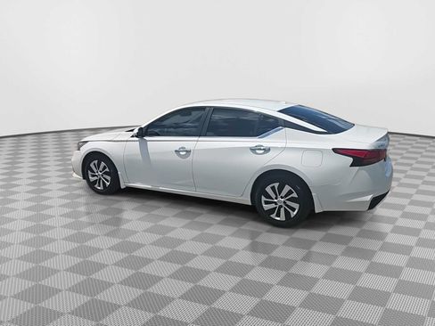 Used 2020 Nissan Altima 2.5 S FWD image 6