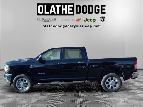 Used 2022 RAM 2500 Big Horn w/ Level A Equipment Group AWD/4WD image 20