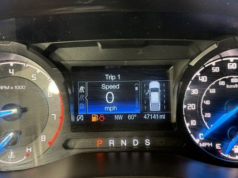 Used 2019 Ford Ranger XLT w/ Equipment Group 302A Luxury AWD/4WD image 17