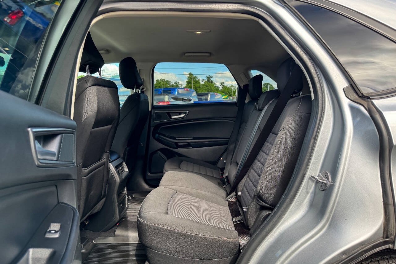 Used 2024 Ford Edge SE AWD/4WD image 17