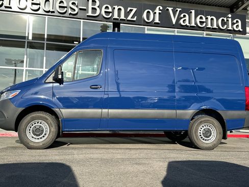 New 2025 Mercedes-Benz Sprinter 2500 image 3