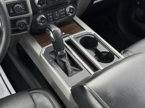 Used 2016 Ford F150 Lariat w/ Equipment Group 502A Luxury image 21