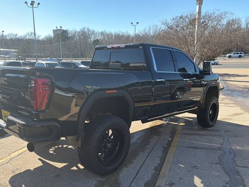 Used 2024 GMC Sierra 2500 Denali w/ Denali Reserve Package image 11
