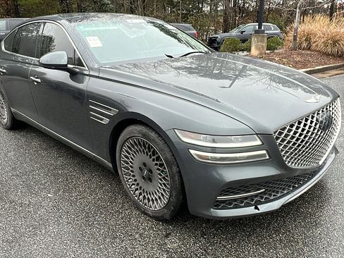 Used 2022 Genesis G80 2.5T w/ Advanced Package image 5