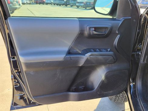 Used 2023 Toyota Tacoma SR image 19