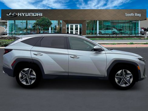 New 2026 Hyundai Tucson SEL image 9