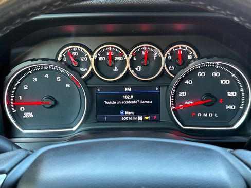 Used 2022 Chevrolet Silverado 1500 LT Trail Boss w/ Convenience Package II image 32