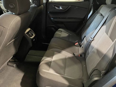 Used 2023 Chevrolet Blazer LT image 9