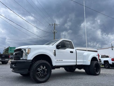 Used 2019 Ford F350 XL AWD/4WD image 1