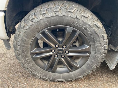 Used 2021 Ford F150 XLT w/ Equipment Group 302A High AWD/4WD image 16