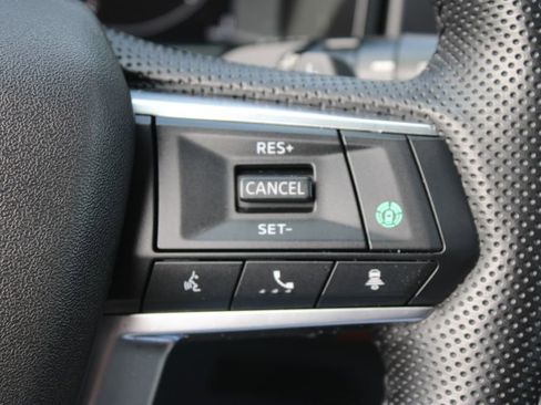 Used 2024 Mitsubishi Outlander SEL AWD/4WD image 15