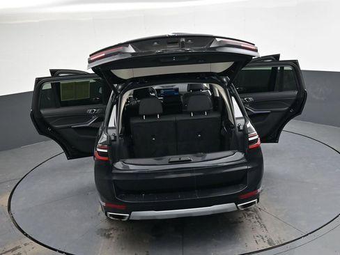 Used 2025 BMW X7 xDrive40i image 42