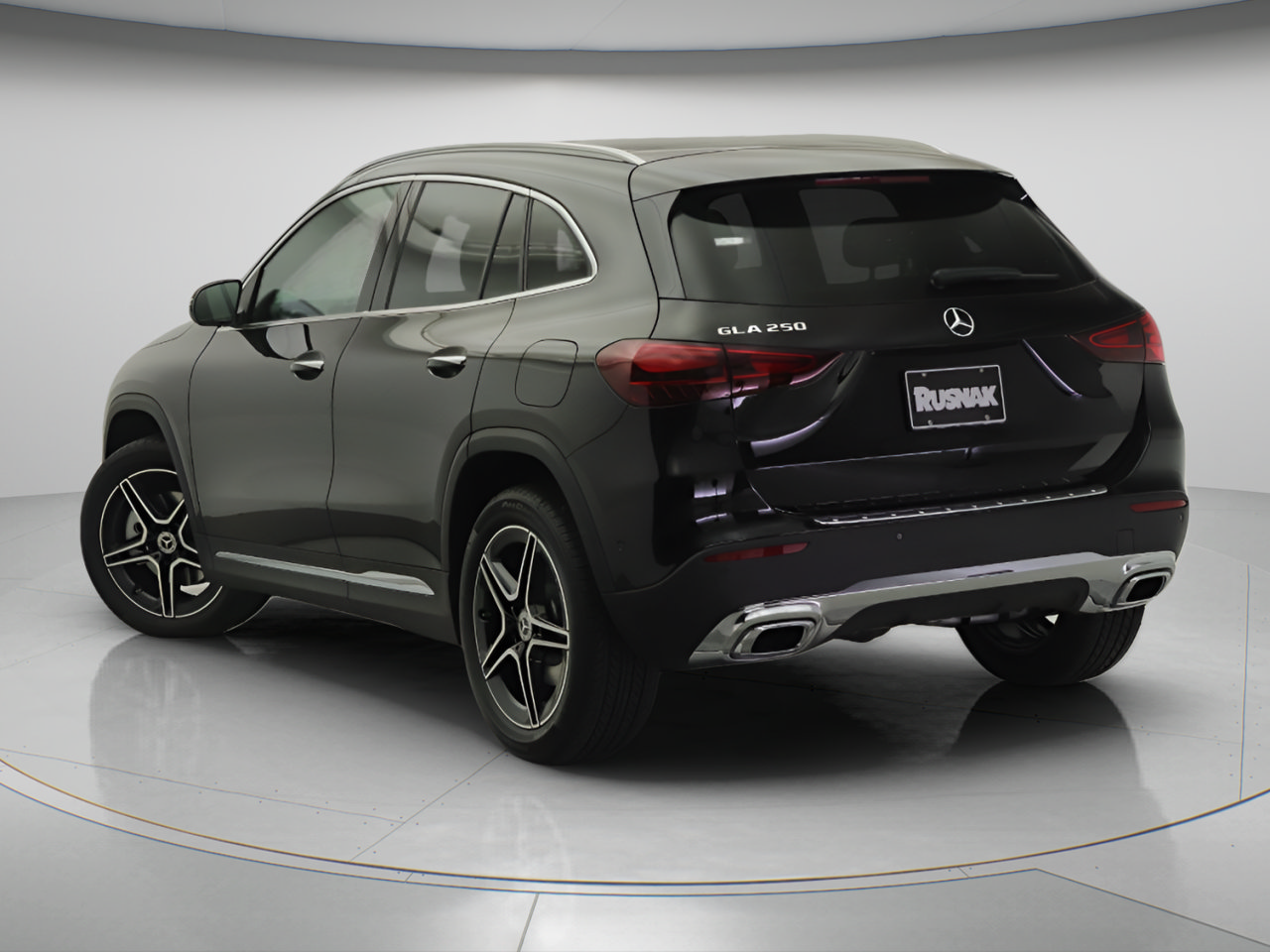 New 2026 Mercedes-Benz GLA 250 image 2