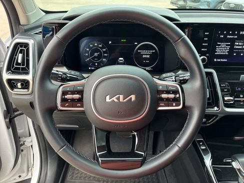 Used 2023 Kia Sorento SX FWD image 34