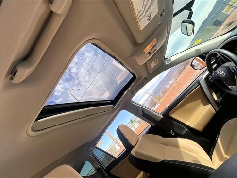 Used 2016 Toyota RAV4 XLE image 13