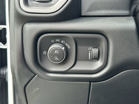 New 2026 RAM 2500 Tradesman AWD/4WD image 21