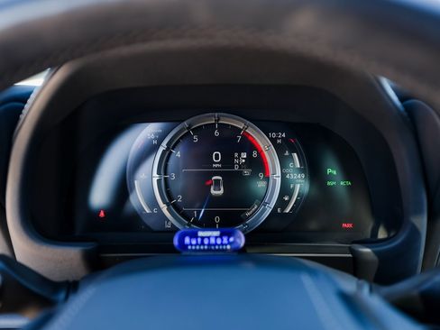 Used 2018 Lexus LC 500 Coupe image 15