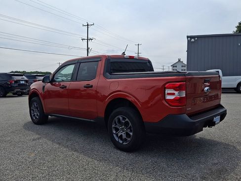 Used 2023 Ford Maverick XLT FWD image 4