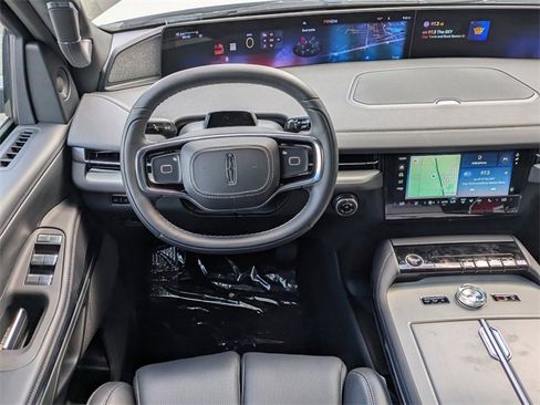 New 2025 Lincoln Navigator Reserve w/ Jet Appearance Package image 15