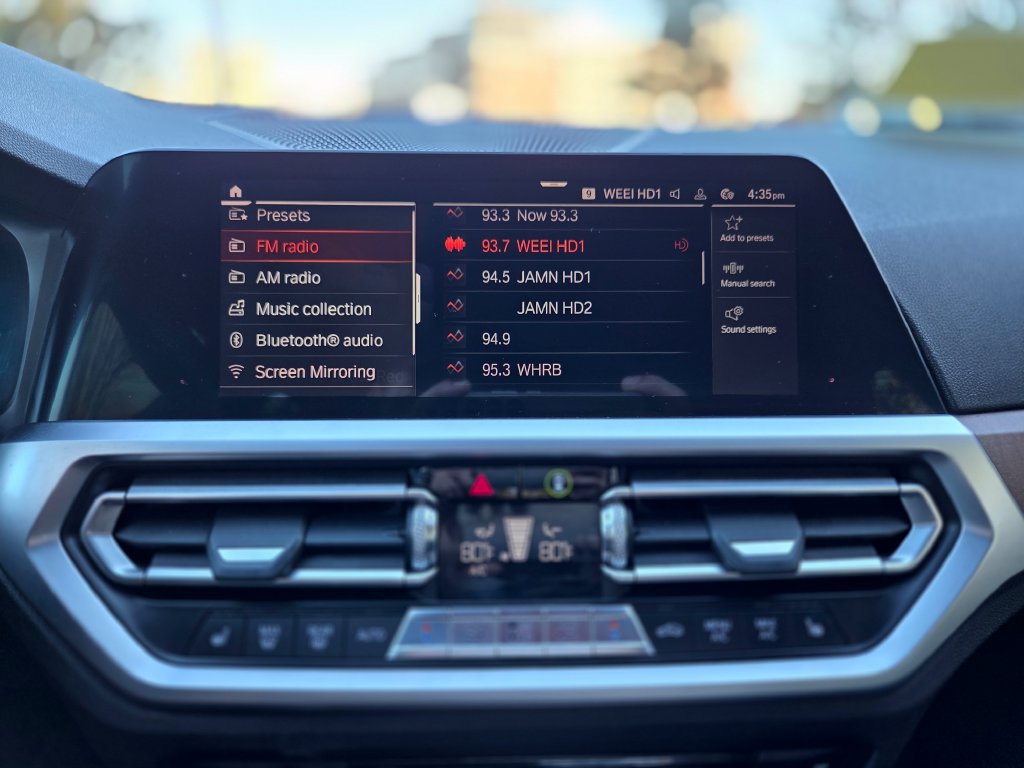 Used 2019 BMW 330i xDrive Sedan w/ Driving Assistance Package AWD/4WD image 16