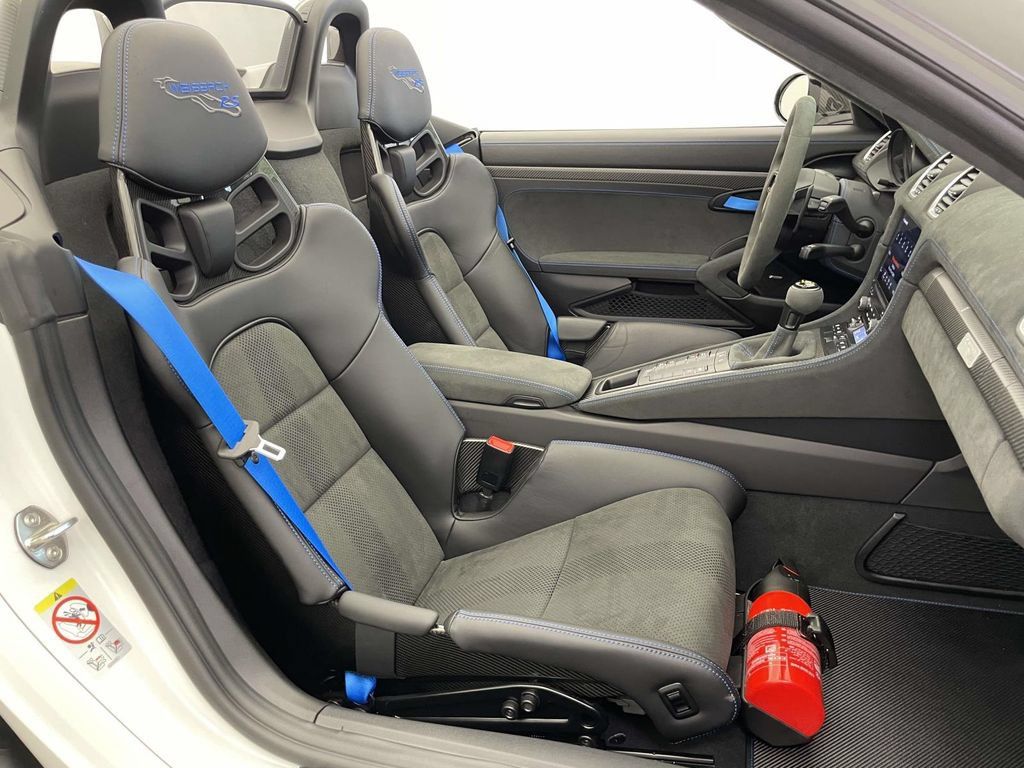 Used 2025 Porsche 718 Boxster Spyder RS RWD image 19