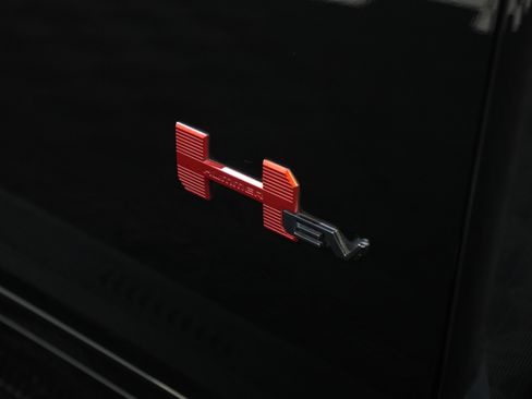 Used 2025 GMC Hummer EV 3X w/ LPO, Sport Package image 15