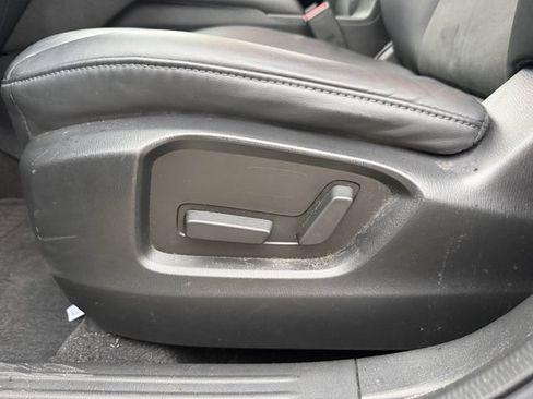Used 2020 MAZDA CX-5 Touring FWD image 15