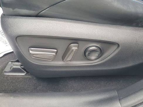 Used 2020 Toyota RAV4 XSE image 40