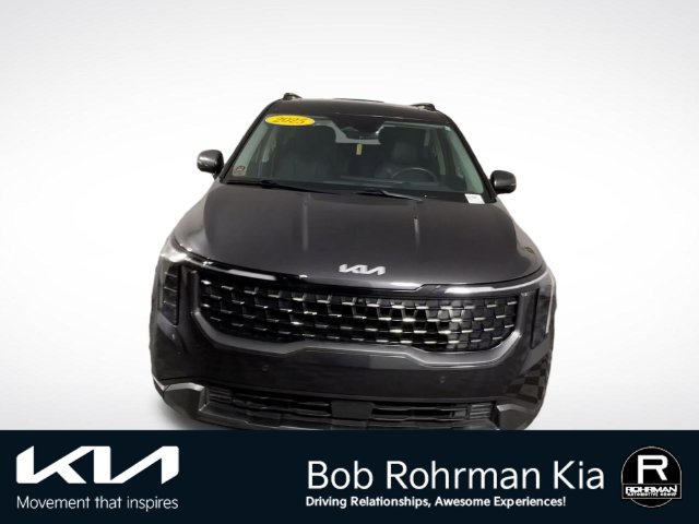 Used 2025 Kia Carnival SX Prestige FWD image 2