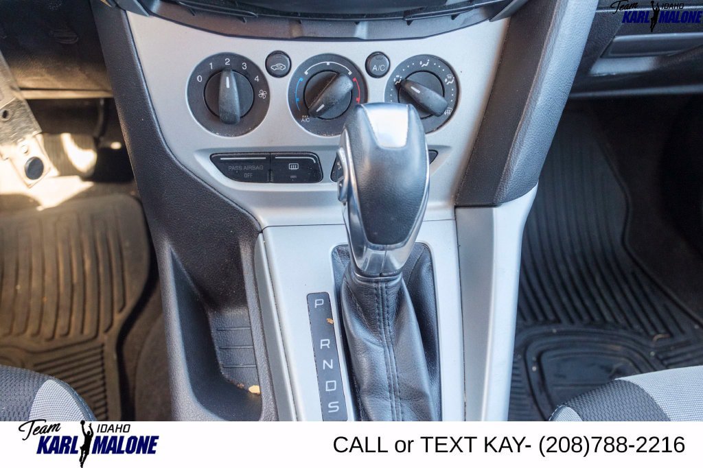Used 2012 Ford Focus SE FWD image 23