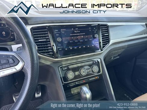 Certified 2022 Volkswagen Atlas Cross Sport SEL Premium R-Line AWD/4WD image 24