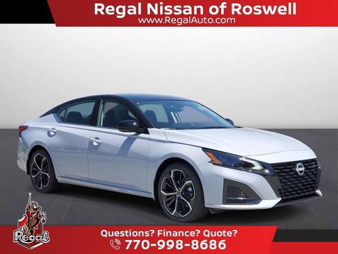 New 2026 Nissan Altima 2.5 SR FWD image 1