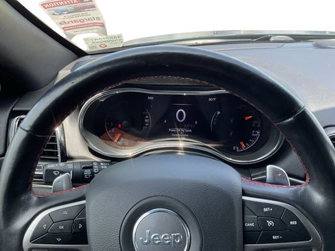 Used 2021 Jeep Grand Cherokee Trailhawk AWD/4WD image 12
