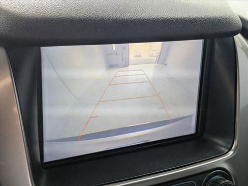 Used 2018 Chevrolet Tahoe Premier image 13